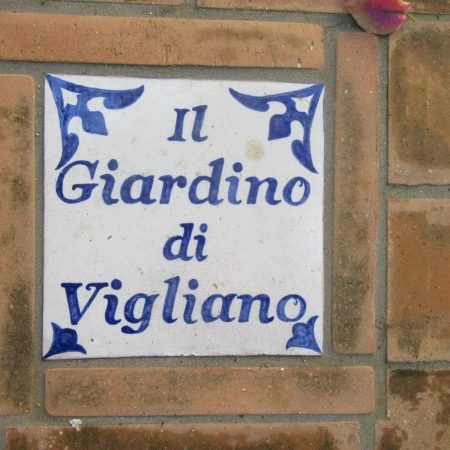 Vigliano Sign